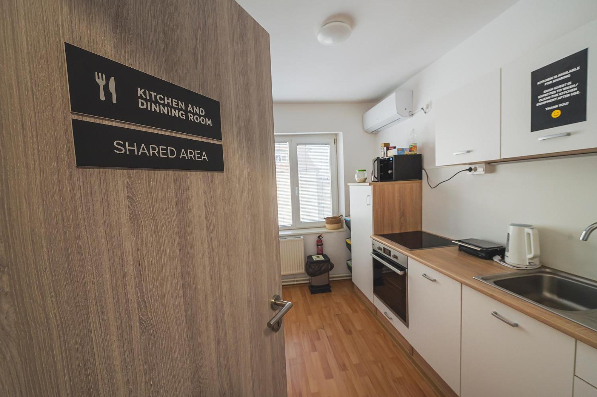 Do Avta Rooms Ljubljana Eksteriør bilde