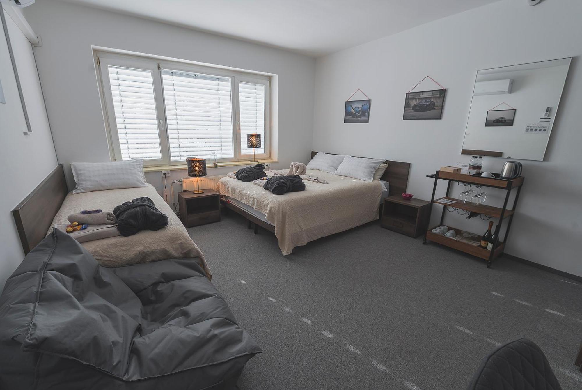 Do Avta Rooms Ljubljana Eksteriør bilde