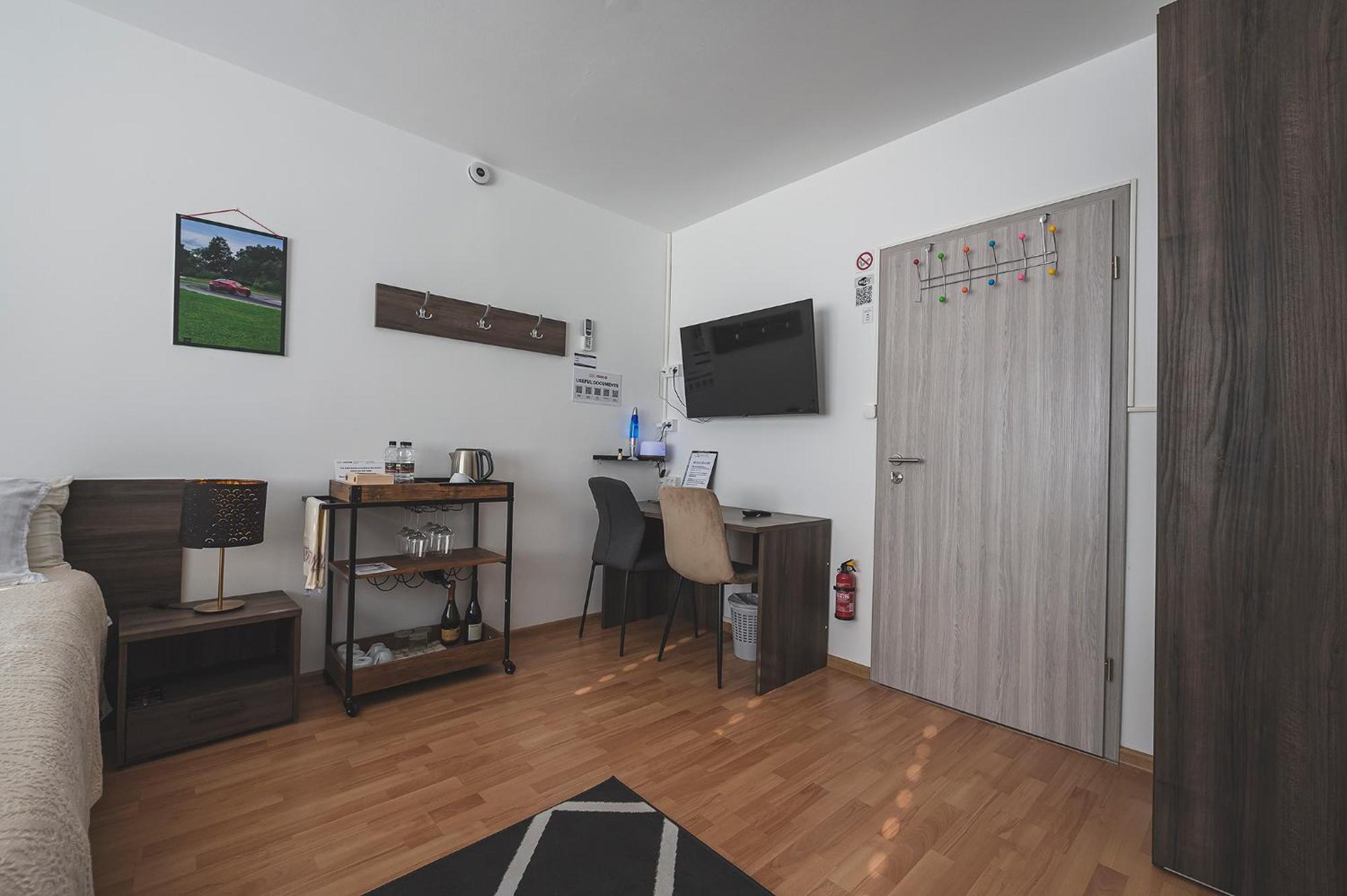 Do Avta Rooms Ljubljana Eksteriør bilde